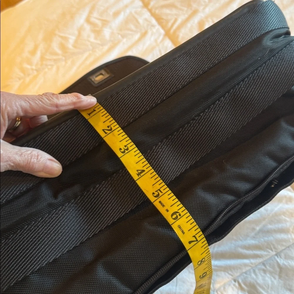 Tumi black computer bag. Like new.